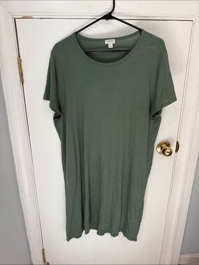 J.Crew Women’s Crewneck Short Sleeve Tee knee length Dress in Olive Green